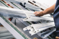 Pose de menuiserie PVC à Rivesaltes